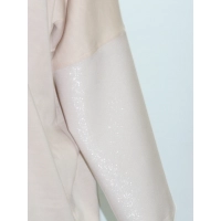 Bluzka Camea kremowa z błyszczącym panelem - styl Oversize